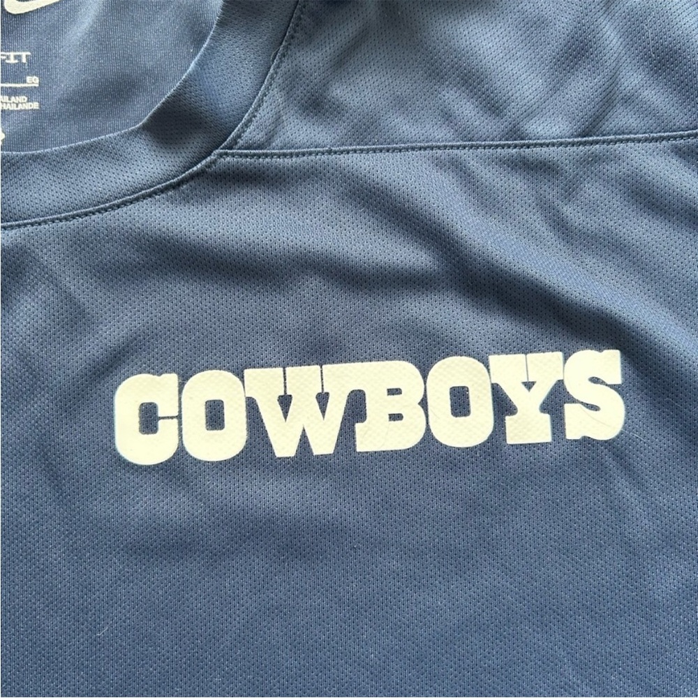 Dallas Cowboys On-Field Shirt - Picture 2 of 5